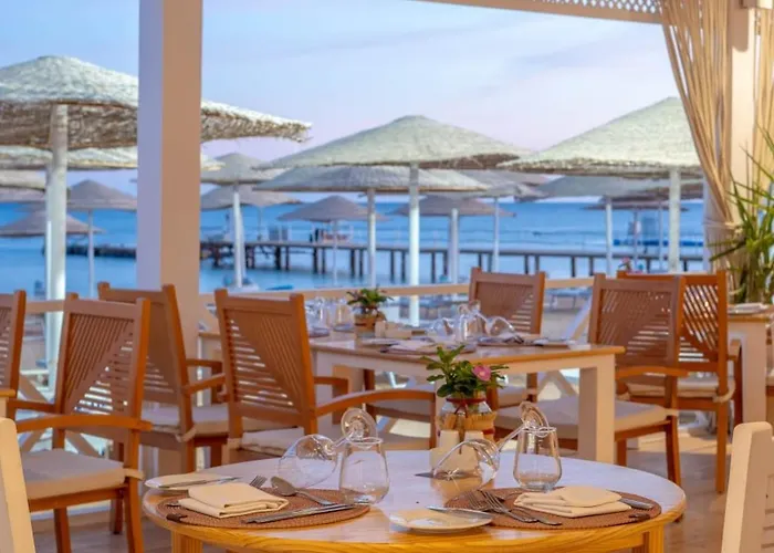 Domina Coral Bay Resort, Diving, & Casino Resort *